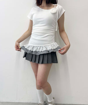 ホワイト モデル：147㎝ F着用