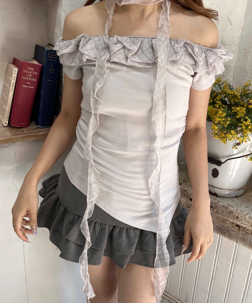 ベージュ モデル：155㎝ F着用