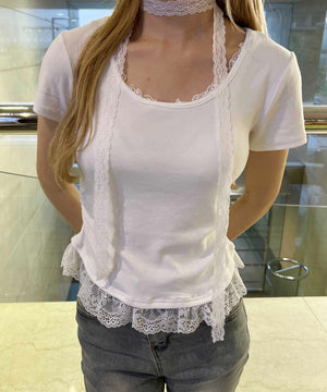 ホワイト モデル：160㎝ F着用