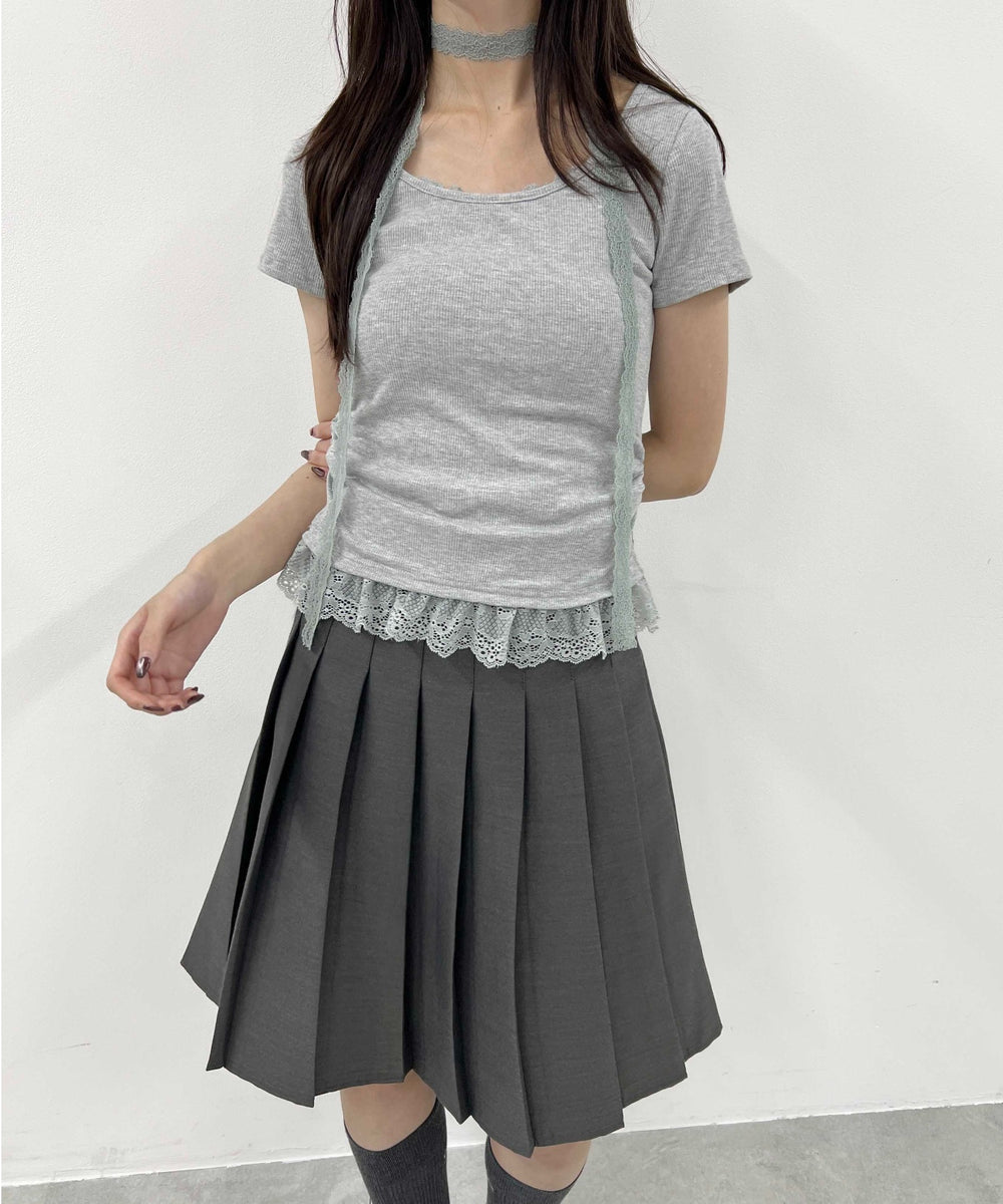 グレー モデル：157㎝ F着用