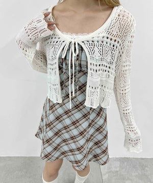 ホワイト モデル：160㎝ F着用