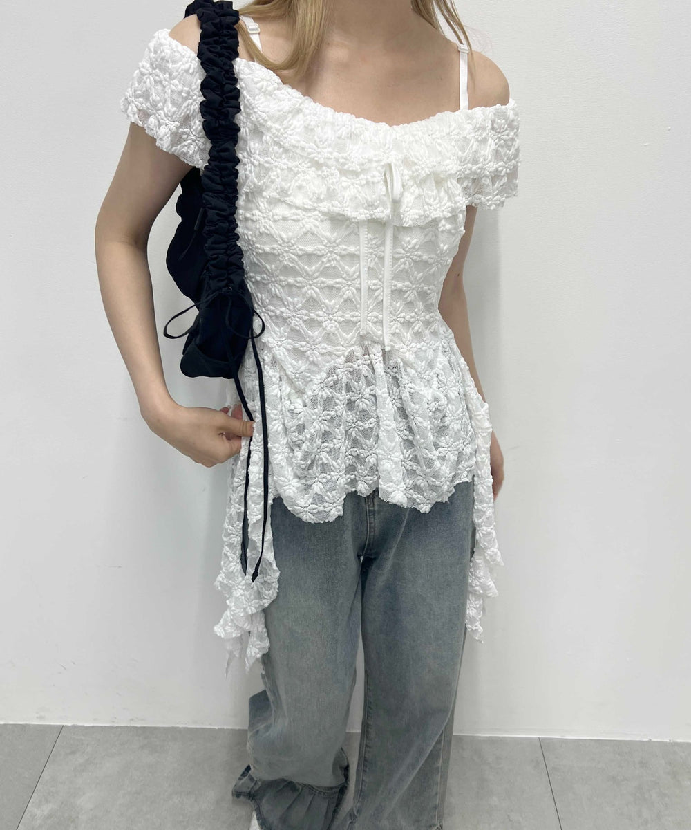 ホワイト モデル：157㎝ F着用