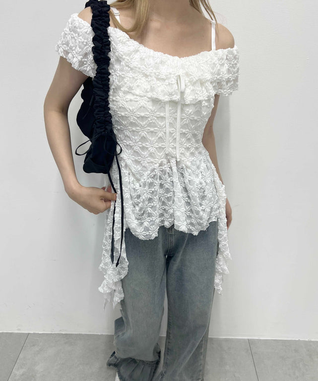 ホワイト モデル：157㎝ F着用