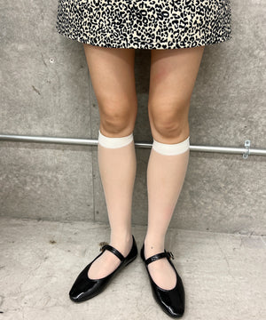 ホワイトアイボリー