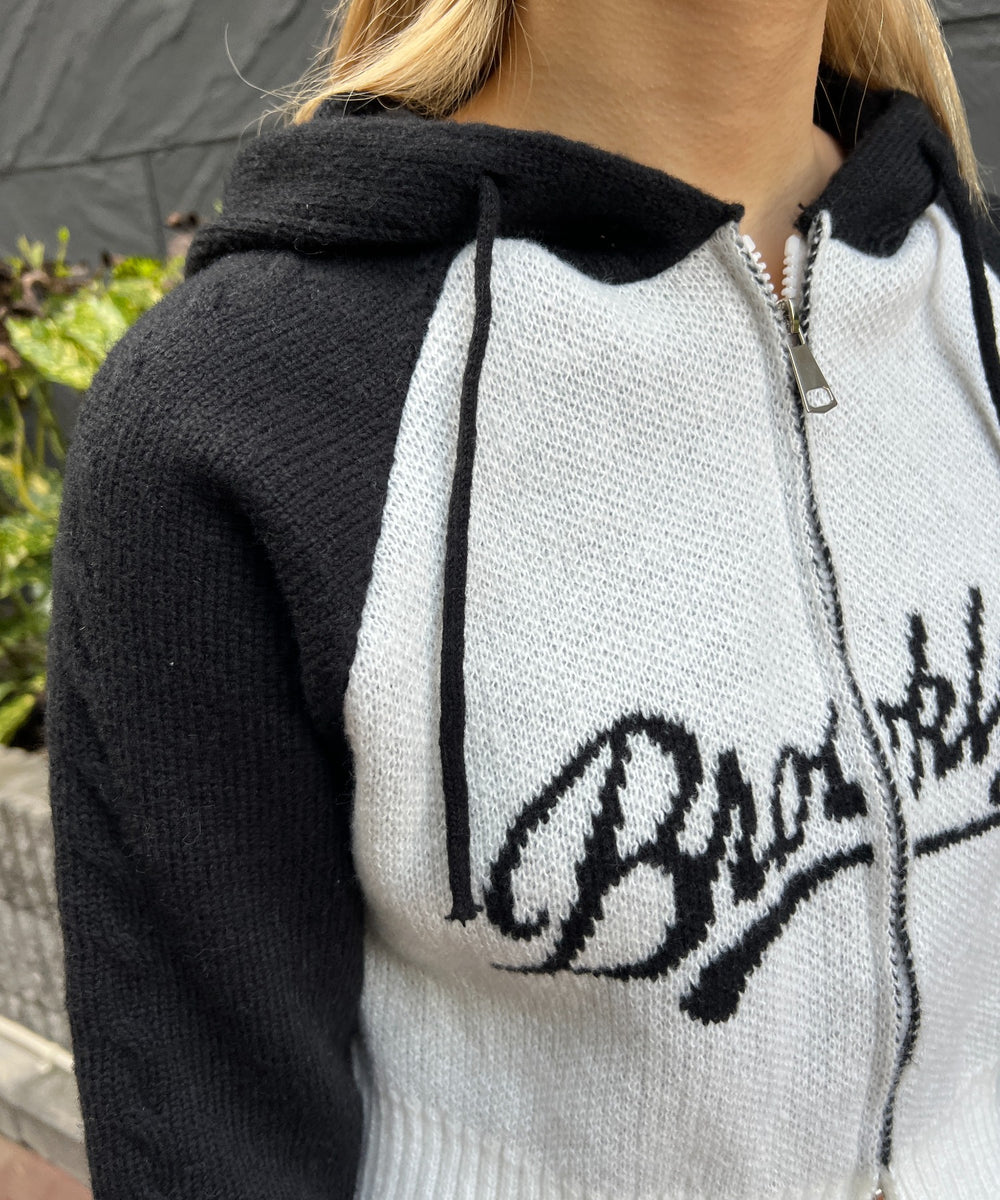 カレッジロゴショートニットパーカー