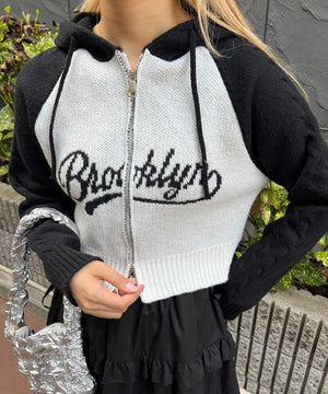 カレッジロゴショートニットパーカー