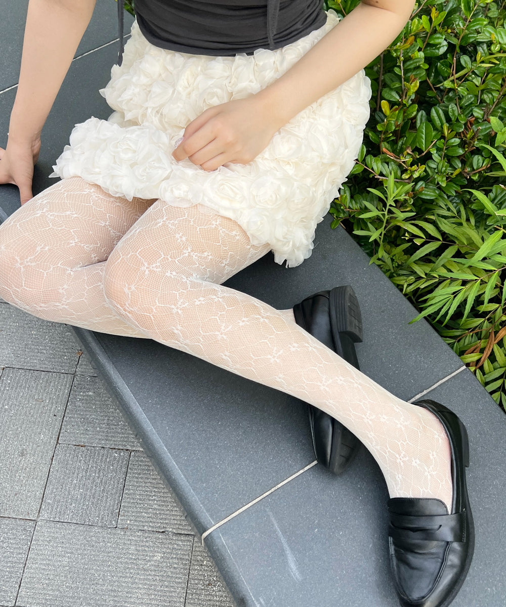 ホワイトアイボリー