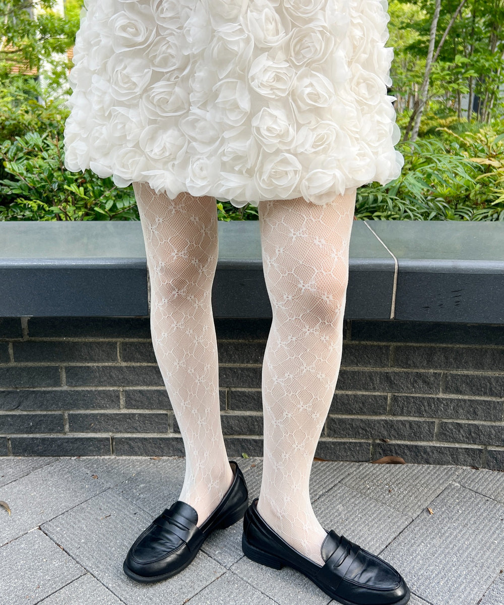 ホワイトアイボリー