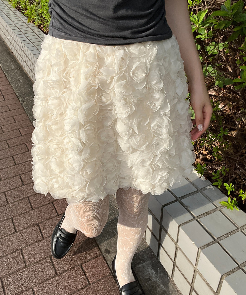 ホワイトアイボリー