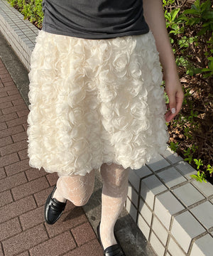 ホワイトアイボリー