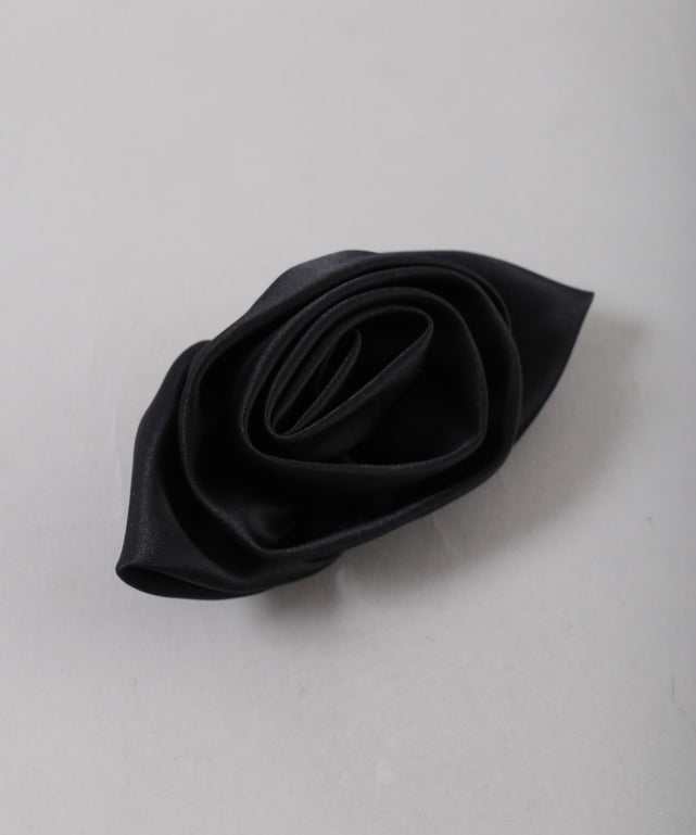 ビッグローズモチーフピン