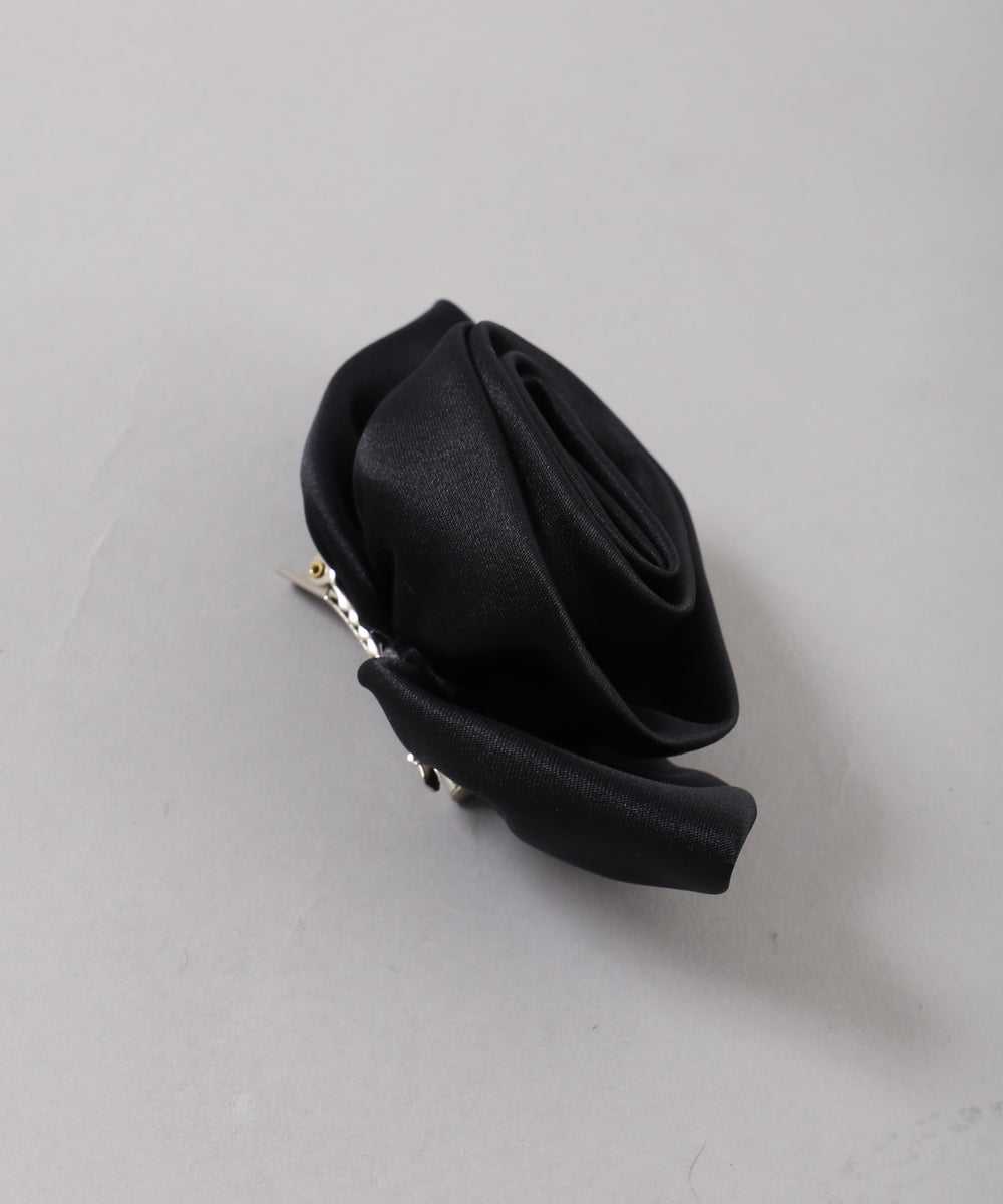 ビッグローズモチーフピン