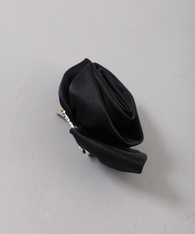 ビッグローズモチーフピン