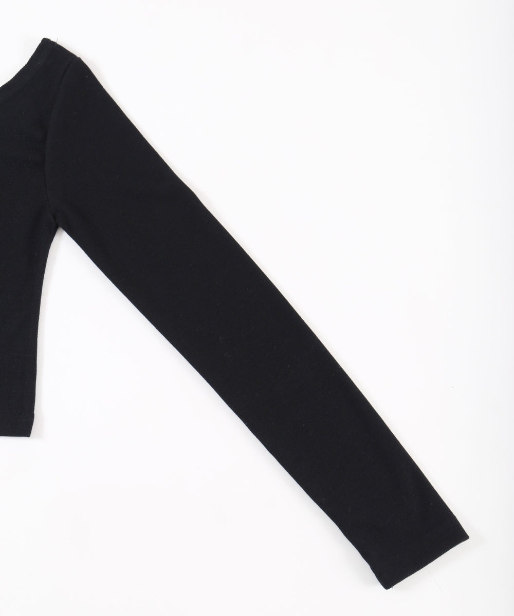 チョーカー付きトップス