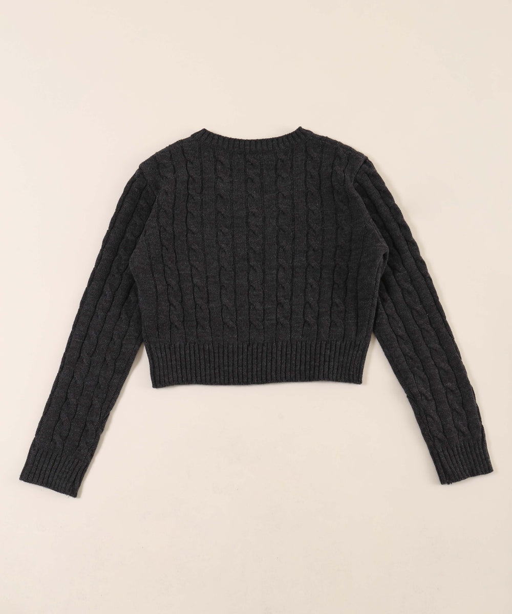 Vネックケーブルニット