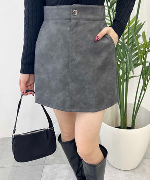 グレー モデル：160㎝ F着用