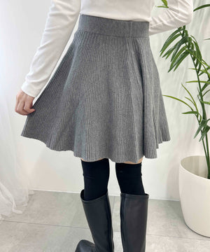 ニットフレアスカート