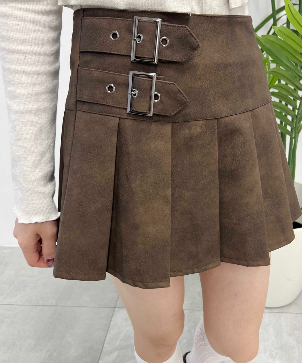 ブラウン モデル：160㎝ F着用