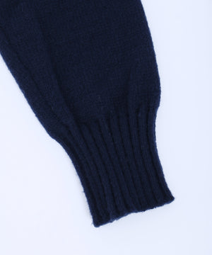 ロゴジャガードニット