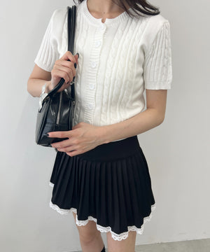 ホワイト モデル：158㎝ F着用