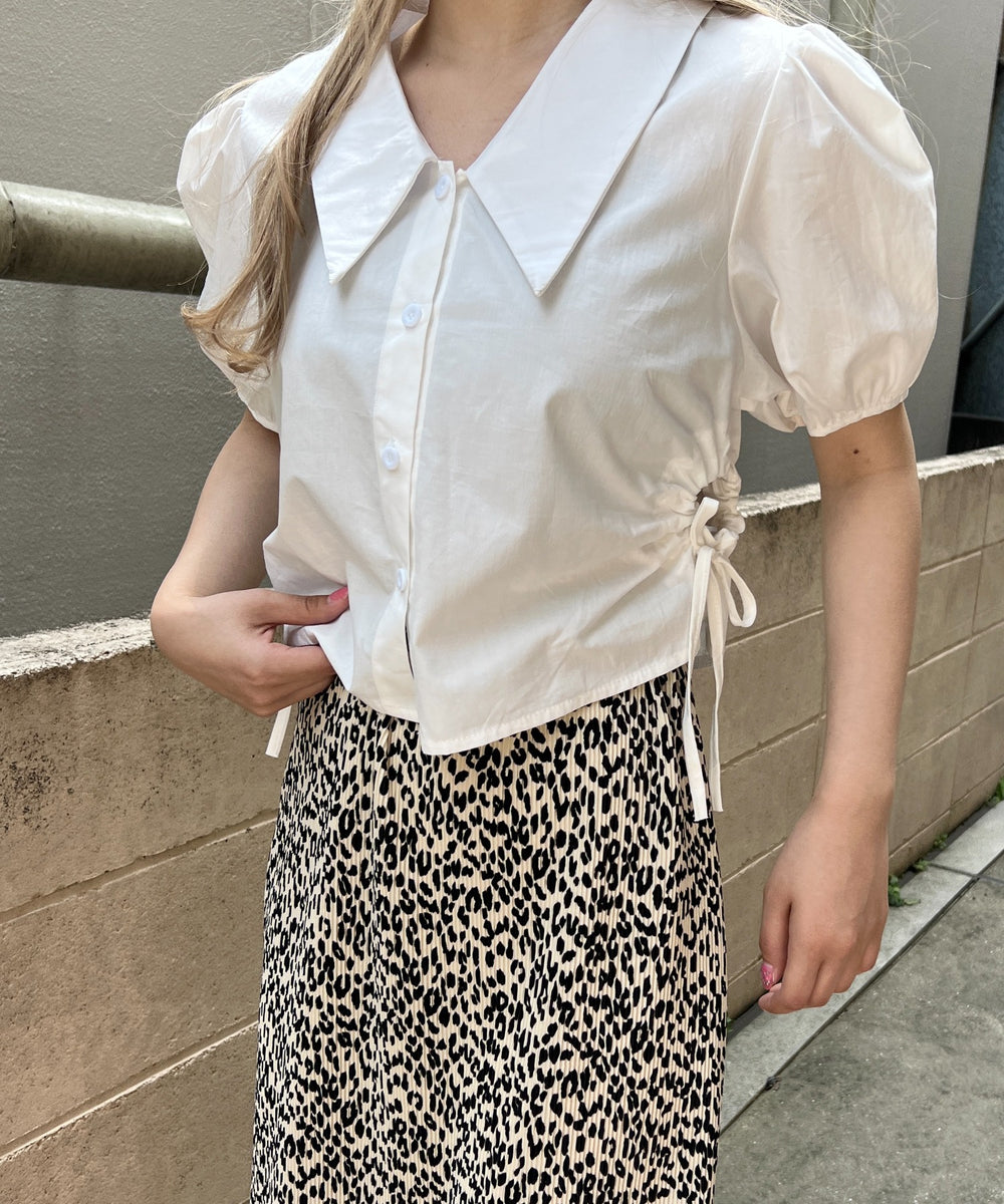 ホワイト モデル：160㎝ F着用