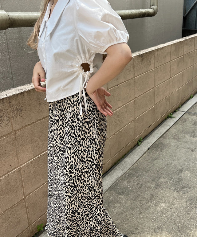 サイドドロストブラウス