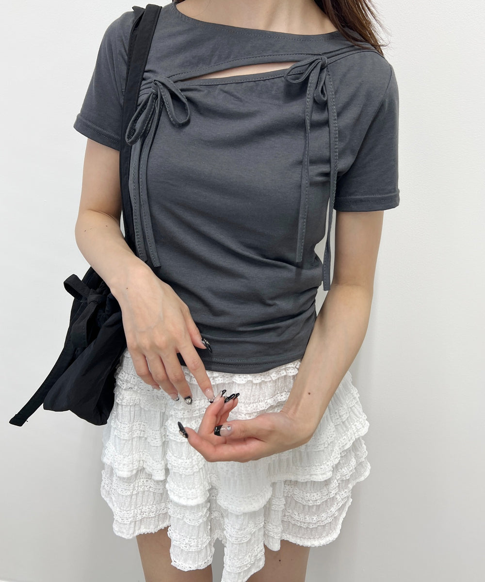 カットアウトWリボンTシャツ