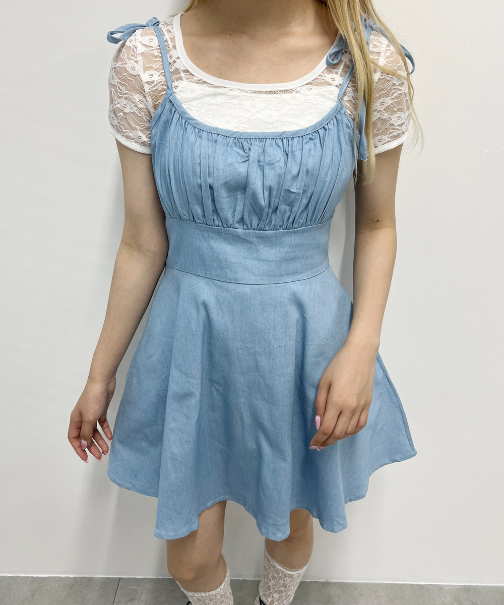 デニム淡色モデル：160㎝ F着用