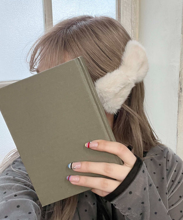 リボン　バレッタ♡スエードリボンブラウン♡ファー付き♡ハンドメイド リボン バレッタ♡スエードリボンブラウン♡ファー付き