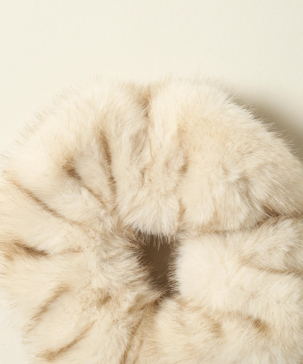 フェイクファーシュシュ