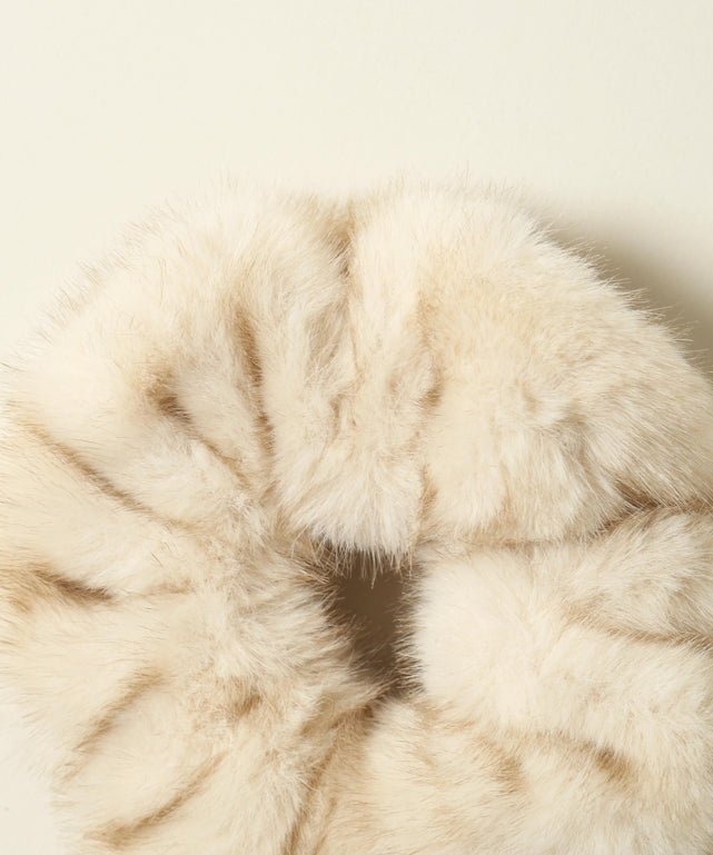 フェイクファーシュシュ