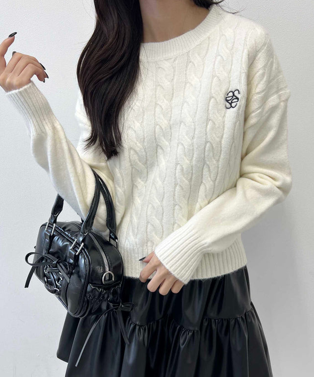 ホワイト モデル：157㎝ F着用