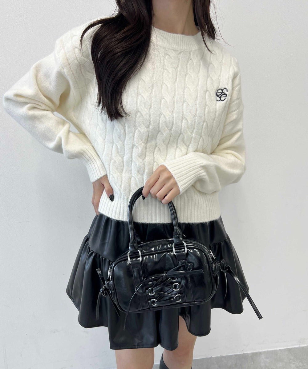 ホワイト モデル：157㎝ F着用