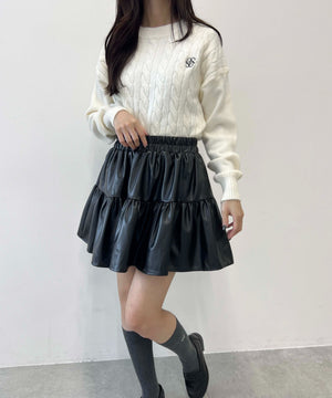 ホワイト モデル：157㎝ F着用