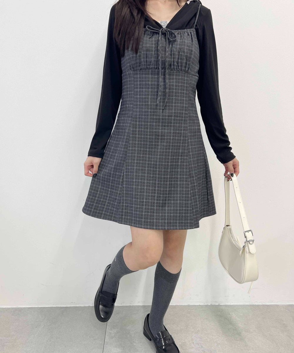 グレー モデル：157㎝ F着用