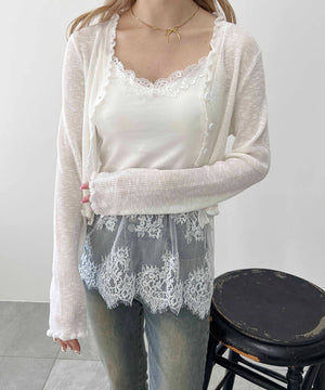 ホワイト モデル：160㎝ F着用