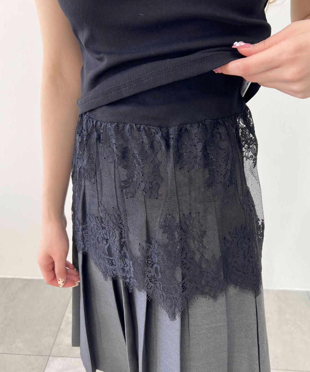 ブラック モデル：160㎝ F着用