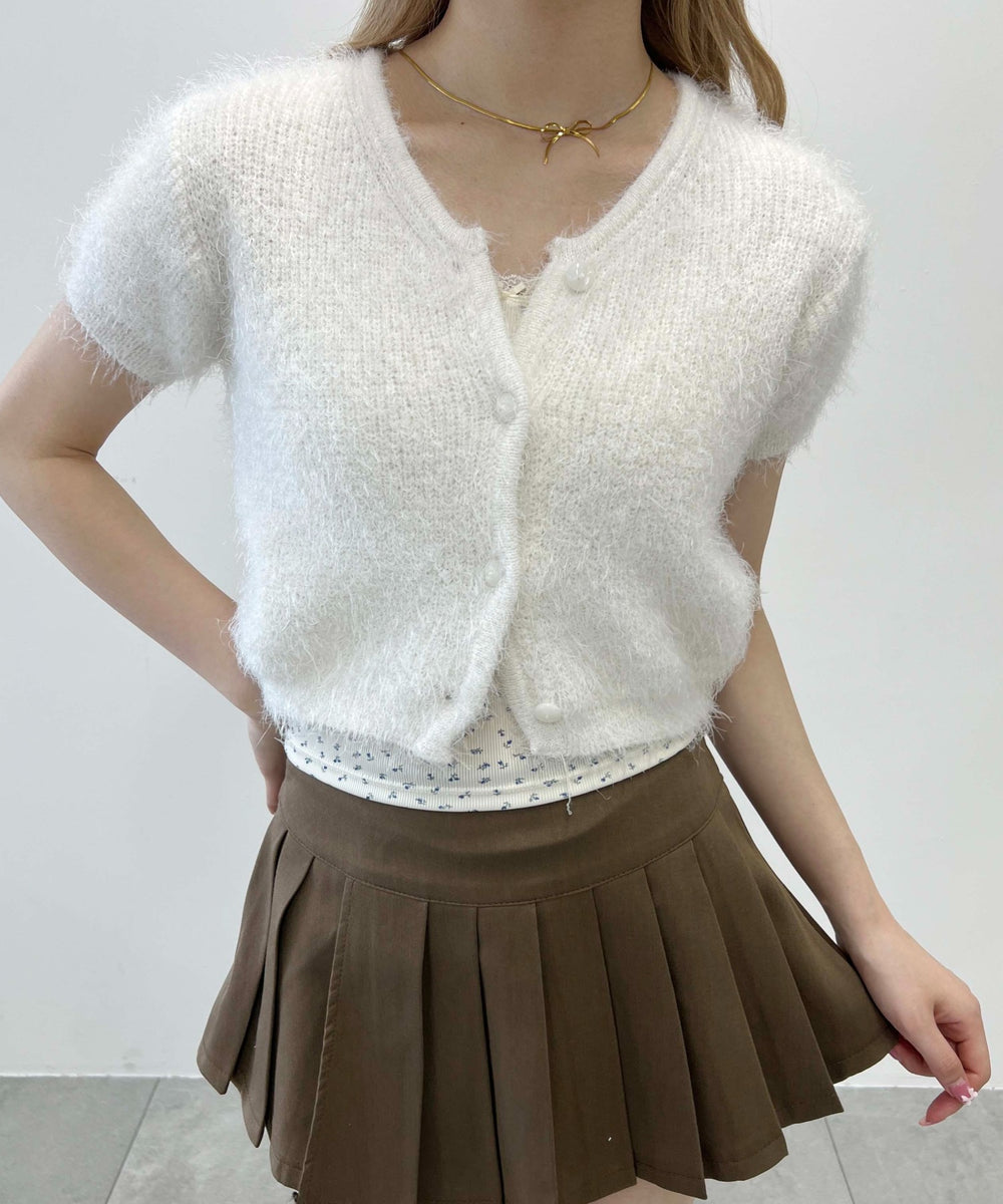 ホワイト モデル：160㎝ F着用