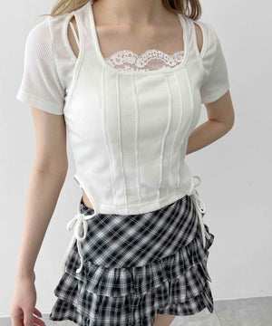 ホワイト モデル：160㎝ F着用