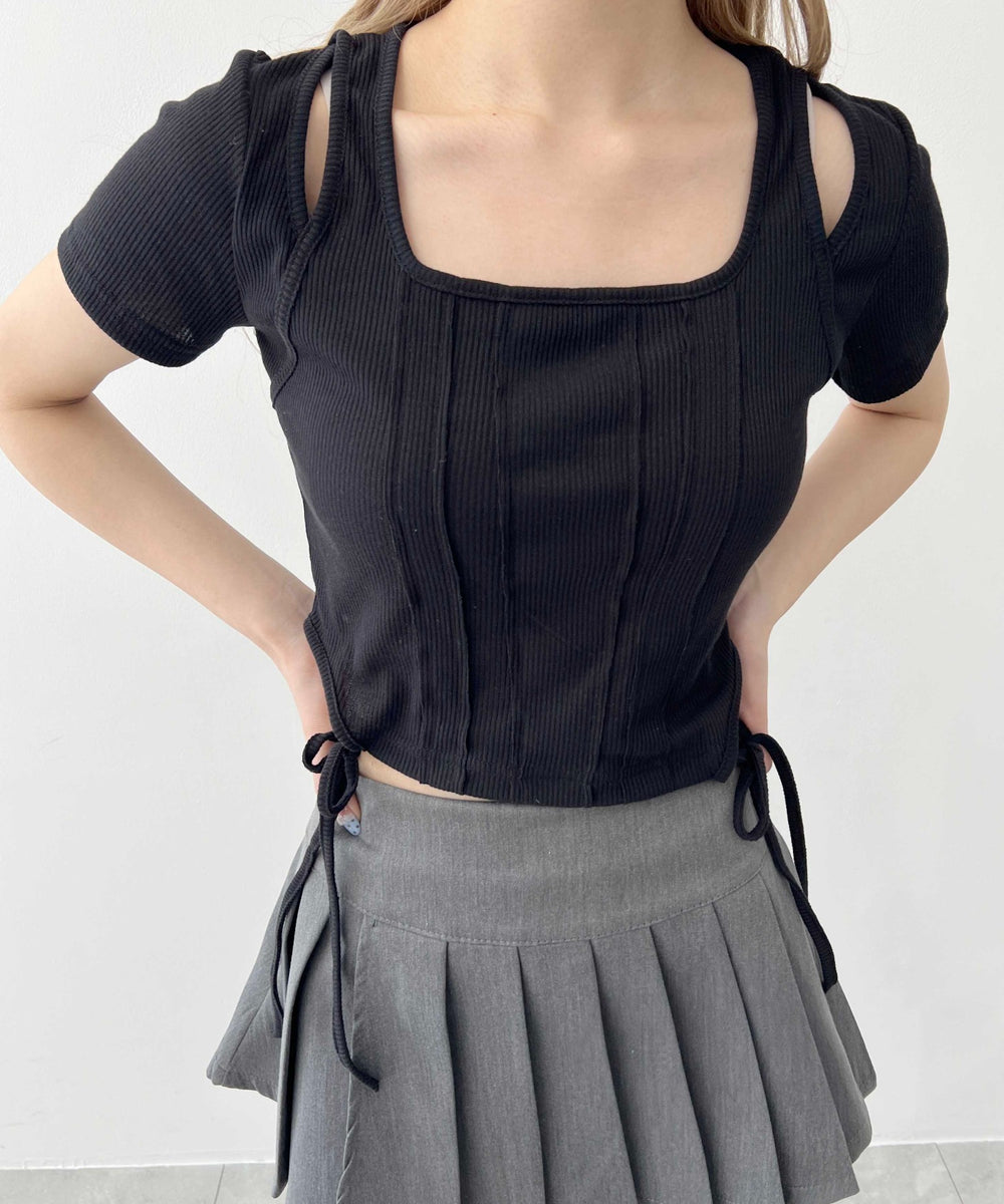 ブラック モデル：160㎝ F着用