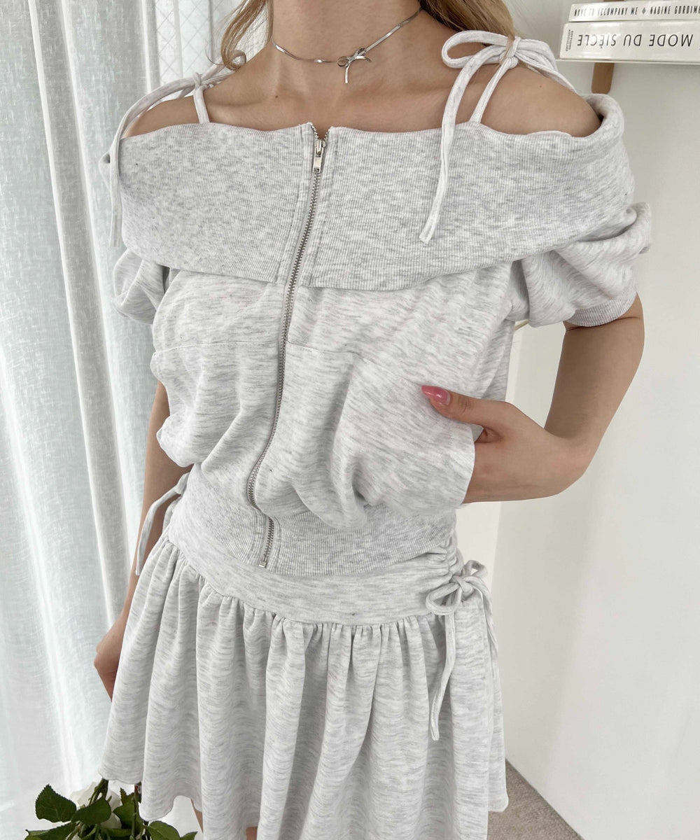 グレー モデル：160㎝ F着用