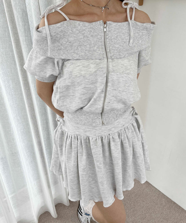 グレー モデル：160㎝ F着用