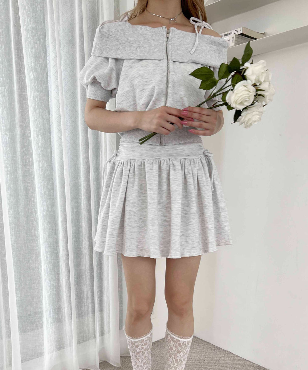 グレー モデル：160㎝ F着用