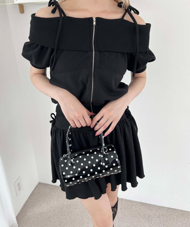 ブラック モデル：160㎝ F着用