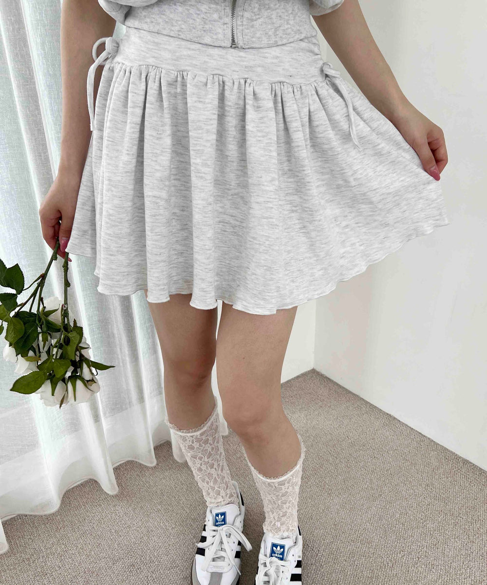 グレー モデル：160㎝ F着用