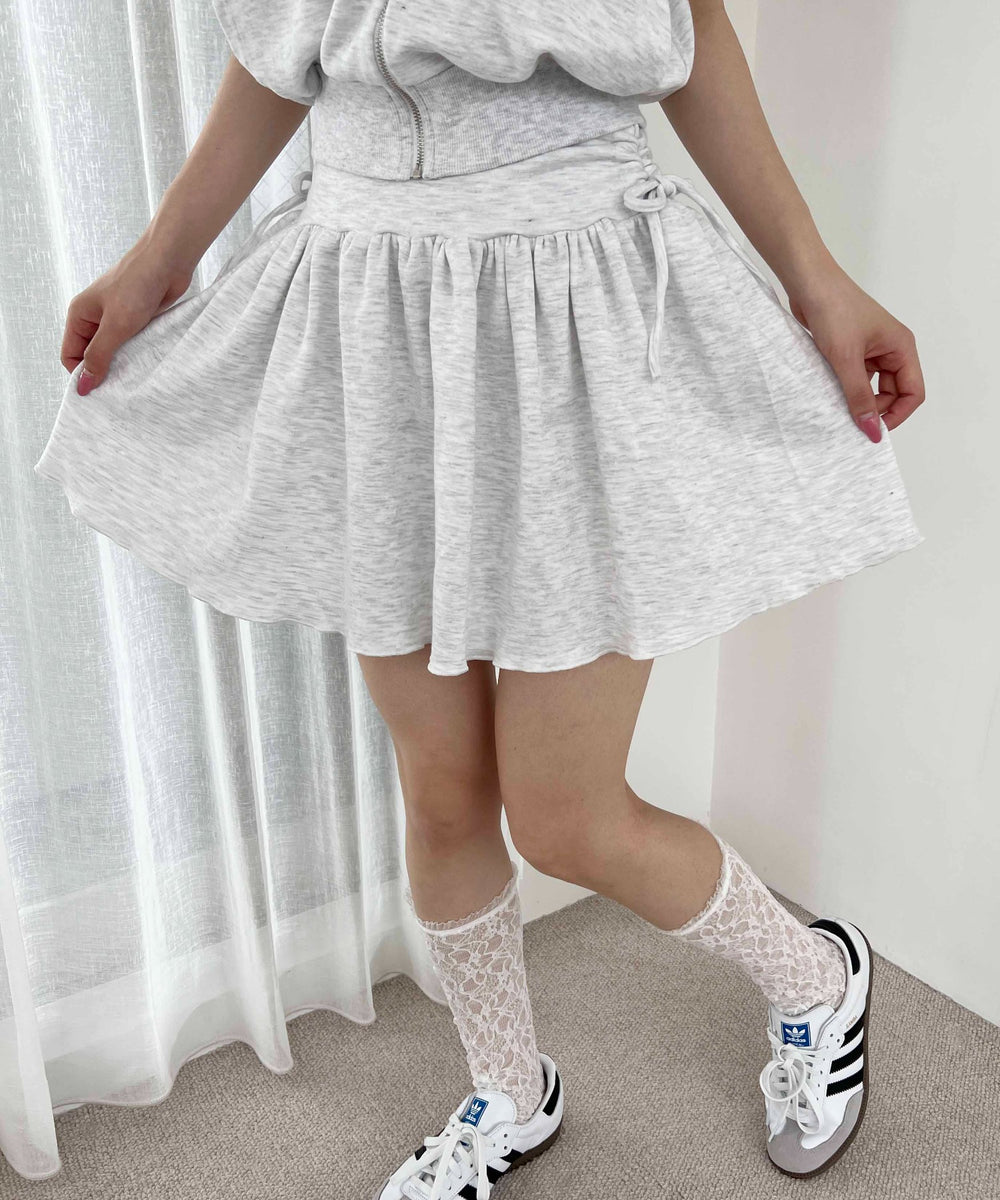 グレー モデル：160㎝ F着用