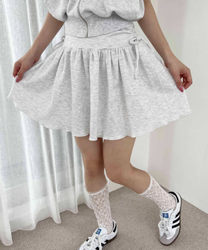 グレー モデル：160㎝ F着用