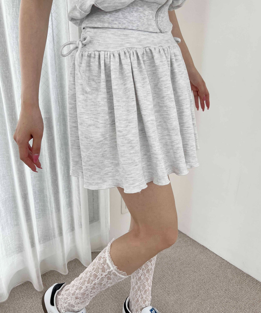 グレー モデル：160㎝ F着用