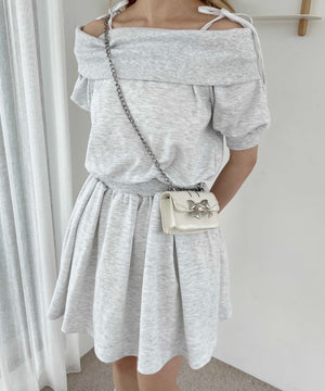 グレー モデル：160㎝ F着用