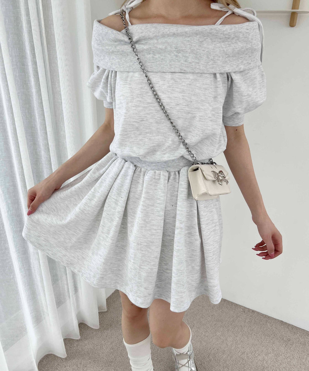 グレー モデル：160㎝ F着用